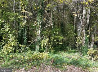 307 Harrison Cir, Locust Grove, VA 22508