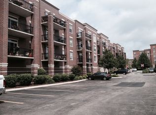 50 S Greeley St APT 304, Palatine, IL 60067