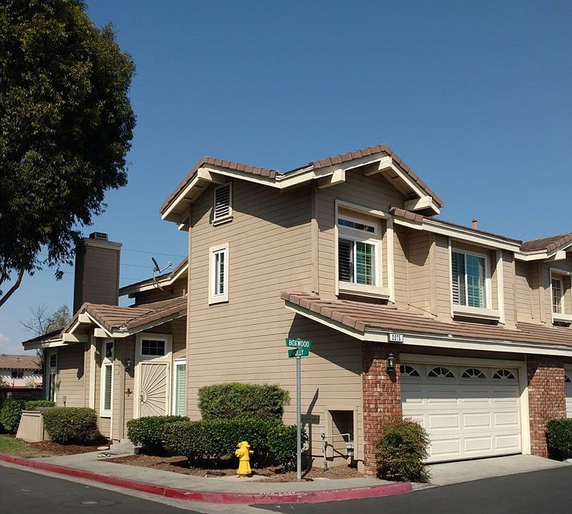 2nd image of 2275 Boxwood Pl