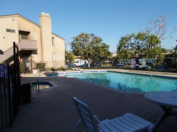 5th image of 7780 Parkway Dr Unit 1002