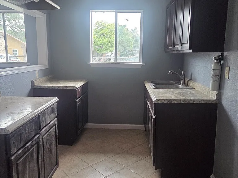 130 Green Trail Dr — Photo 5