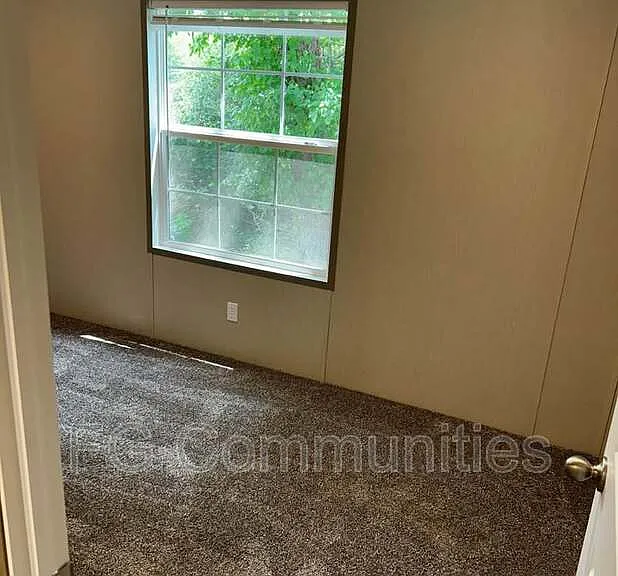 141 David Dr #8 — Photo 4