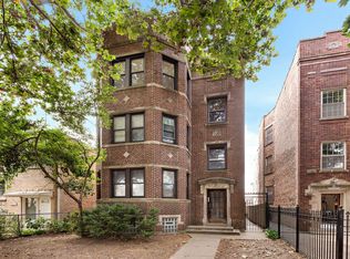 2311 W Arthur Ave #3, Chicago, IL 60645