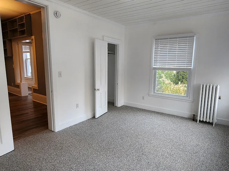 212 Oak St #2 — Photo 24