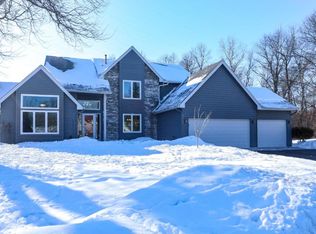 4760 Westminster Cir, Eagan, MN 55122