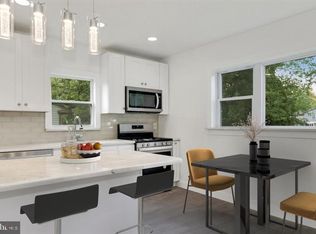 612 N Church St, Moorestown, NJ 08057