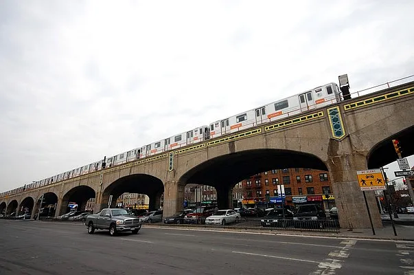 Rented by CENTURY 21 Sunny Gardens Realty, Inc. | media 24