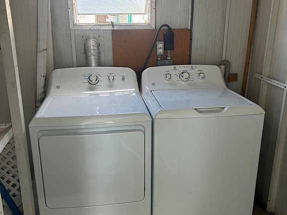 5th image of 4125 Park St N Lot 843