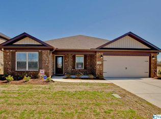 264 Maggie Mance Ln, Harvest, AL 35749