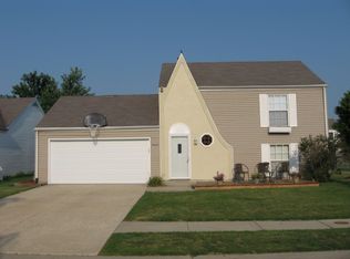 2425 Grom Dr, Springfield, IL 62707