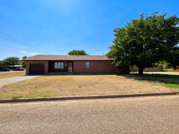 401 Avenue J, Hale Center, TX 79041