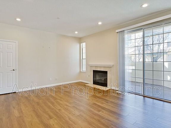4th image of 4173 El Camino Real APT 31