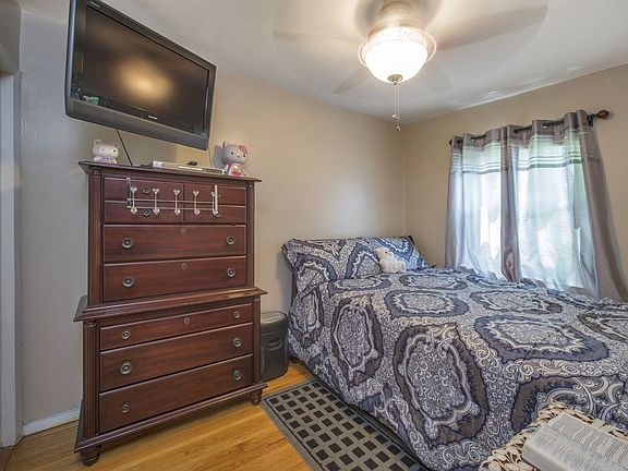 5th image of 75-38 Springfield Blvd #A