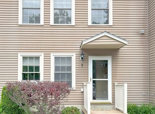 1016 State Street #7, Bangor, ME 04401
