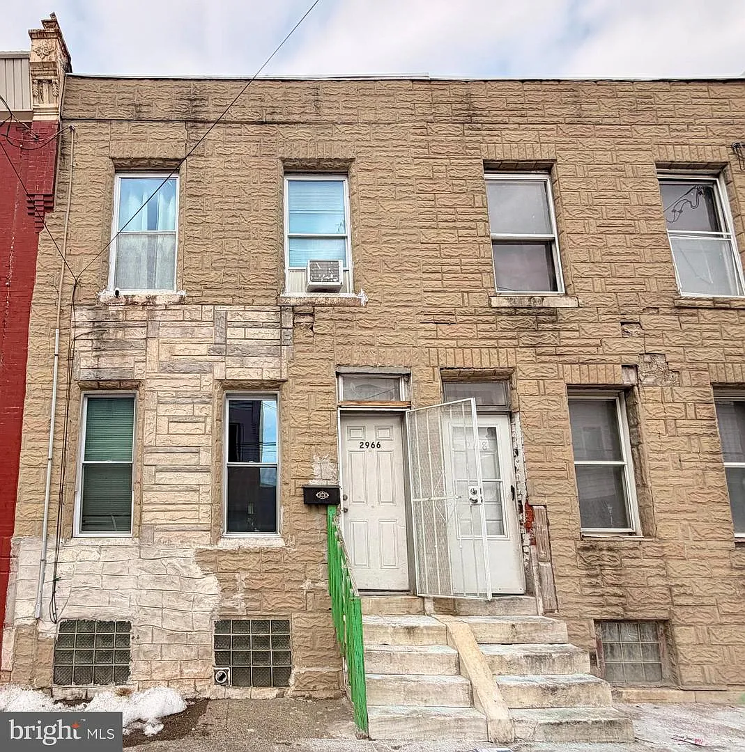 2966 Ruth St photo 1