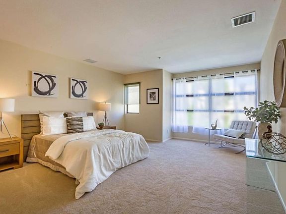 Bedroom - 1st level
