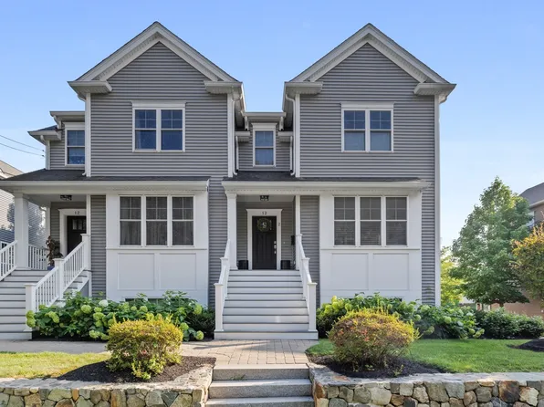 12 Grove St #2, Waltham, MA 02453