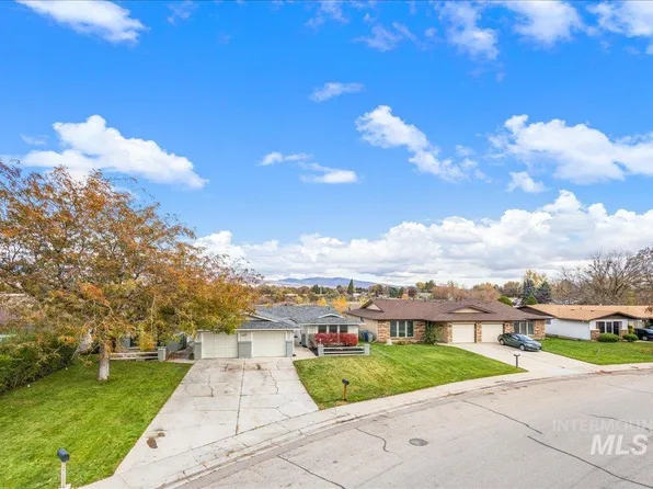 4910-4912 N Sunderland Dr, Boise, ID 83704