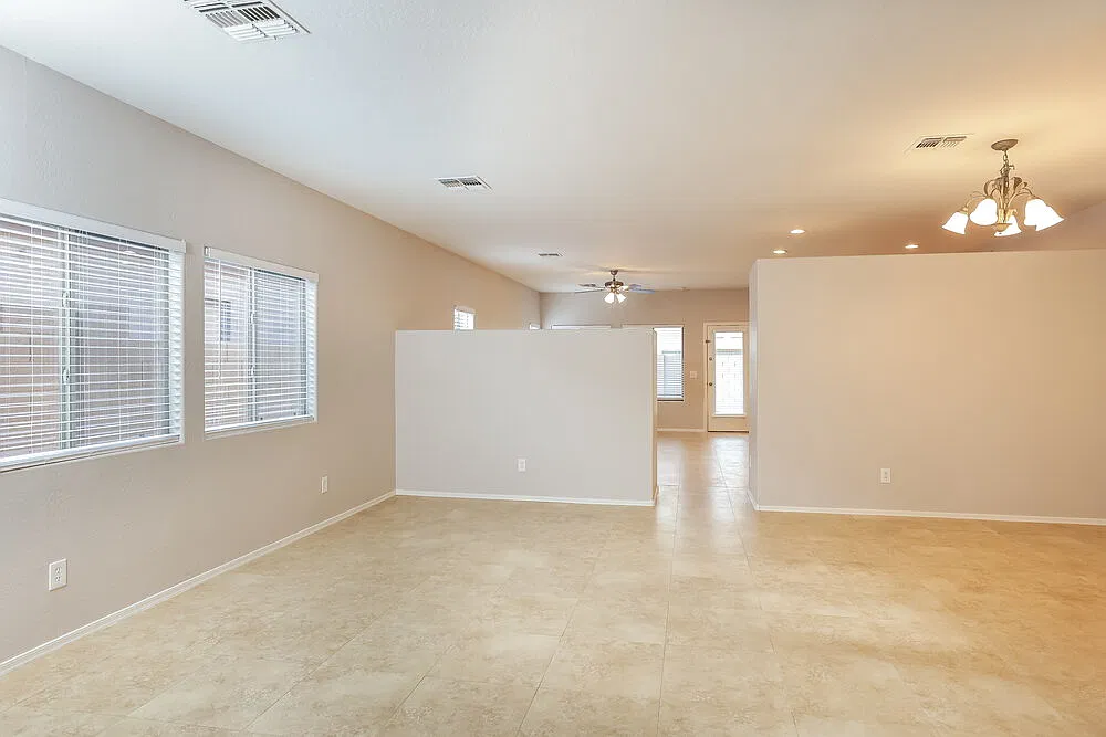 4 bed, 2.0 bath, 1757 sqft, $2,645 — Photo 3