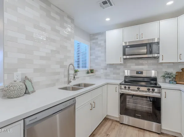 533 W GUADALUPE Road #2063, Mesa, AZ 85210
