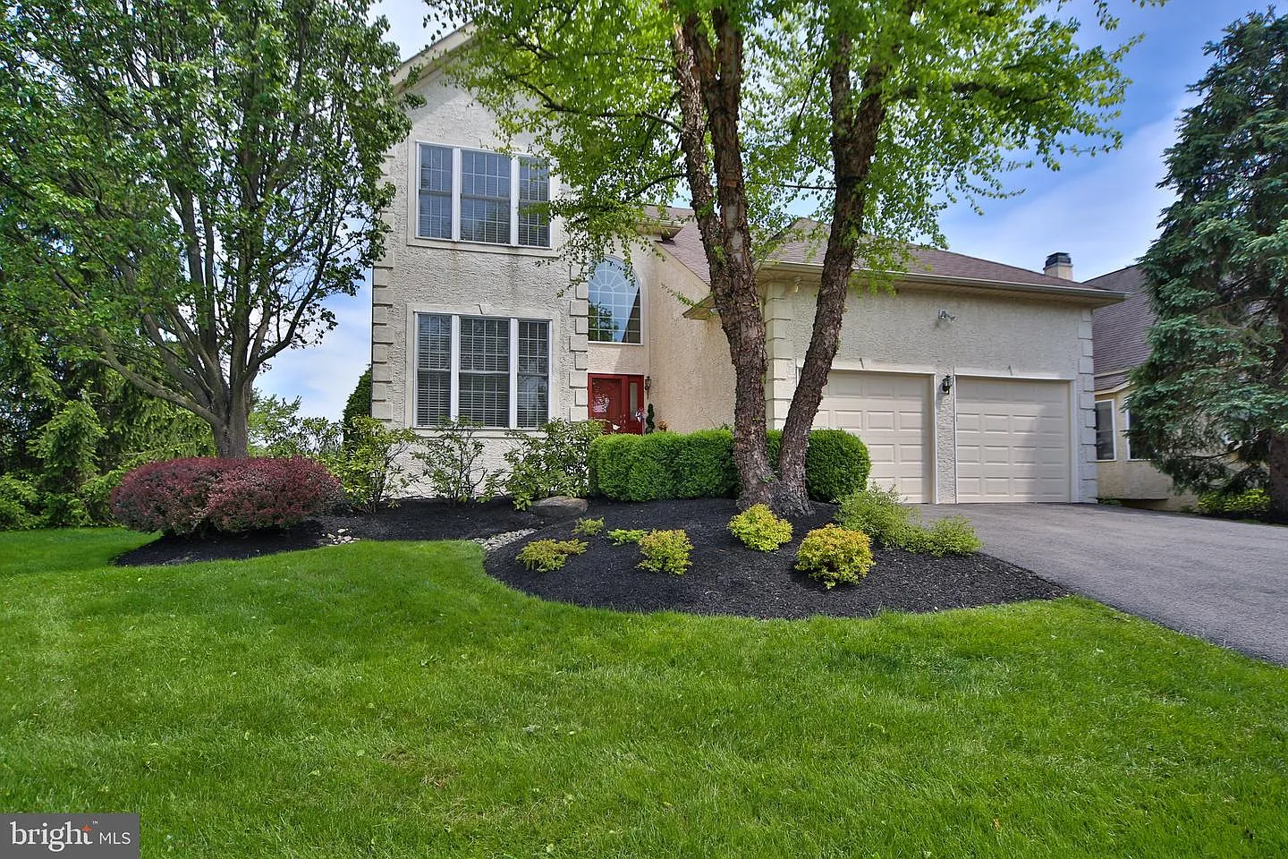 137 Doral Dr photo 1