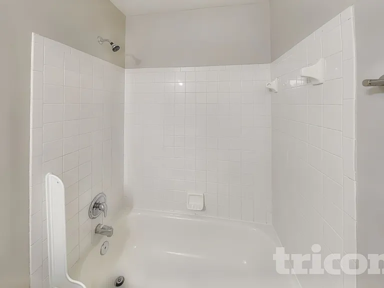 3651 Stonefield St — Photo 17