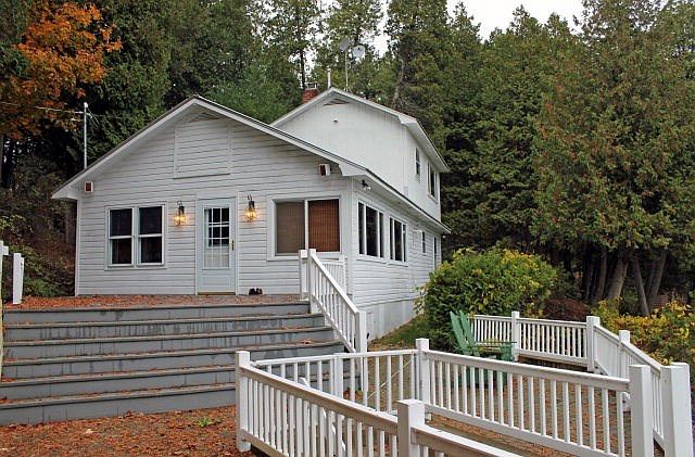 1st image of 106 Presbury Point Way