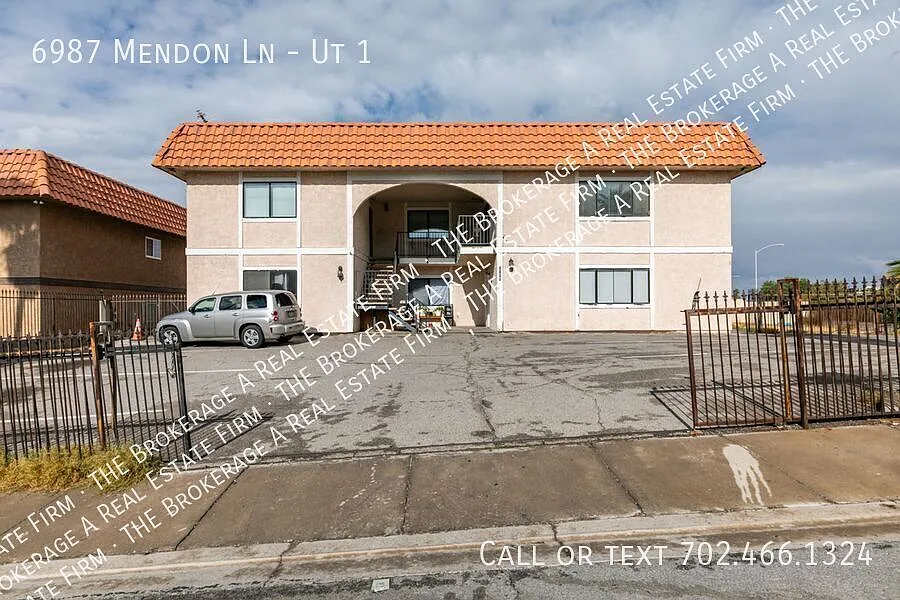 Building Photo - 6987 Mendon Ln #1