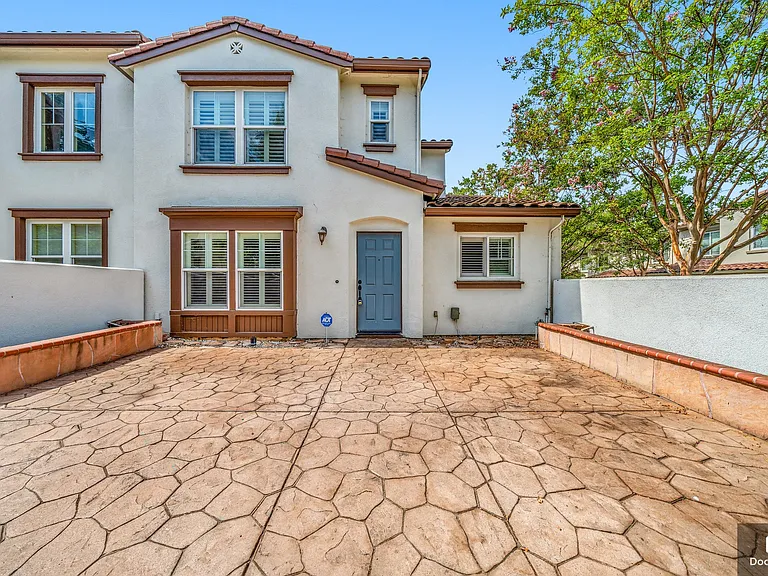 4288 Lautrec Dr — Photo 1