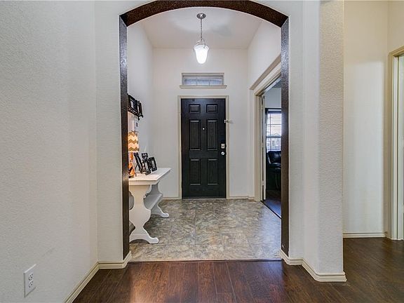 4th image of 3000 Burwood Ln