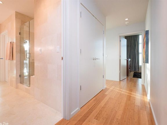 4th image of 315 Rock St APT 1610