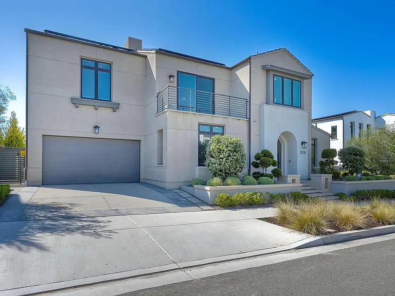 13710 Goldenpine Trl — Photo 35