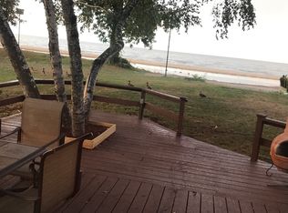 735 Bay Rd, Bay City, MI 48706