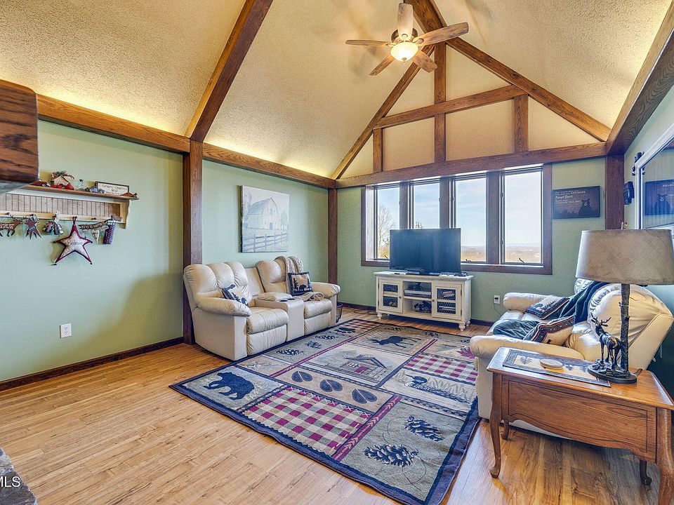 13th image of this home