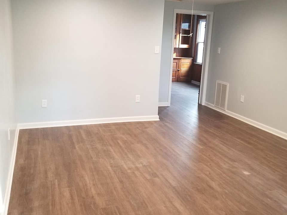 1st image of 156 Goembel Ave #2