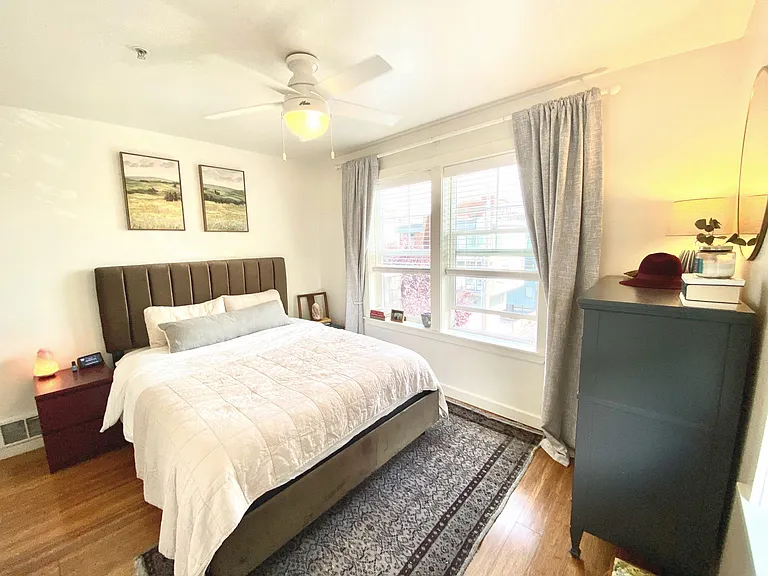 506 NE 73rd St #3A — Photo 18