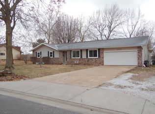 4309 S Sunrise Ave, Springfield, MO 65810