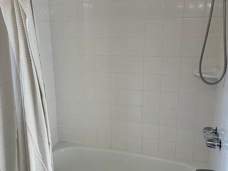 1555 Shadow Run Ct #204D — Photo 16