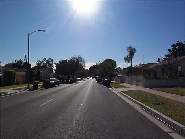 2nd image of 2161 Easy Ave
