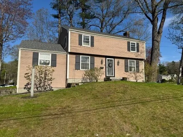 13 Juniper Lane, Cape Elizabeth, ME 04107