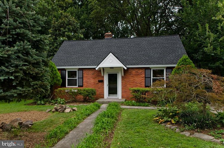 1st image of 6819 Jackson Ave