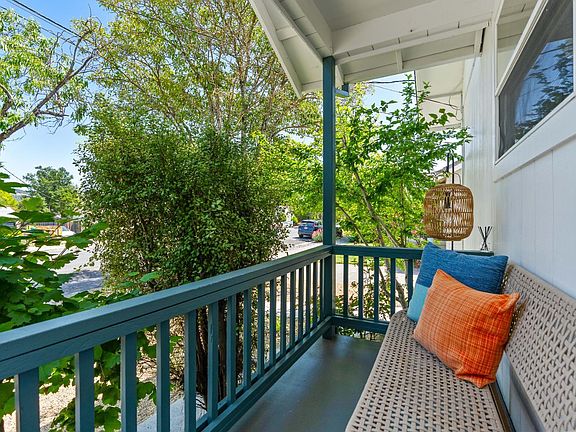 3rd image of 2387 Yajome Street