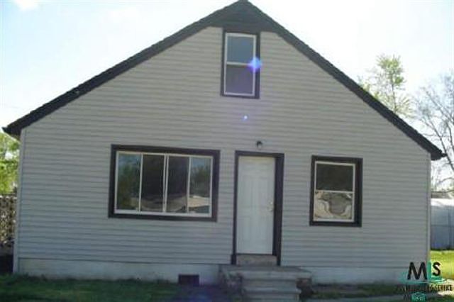 2nd image of 11360 Dodge Ave