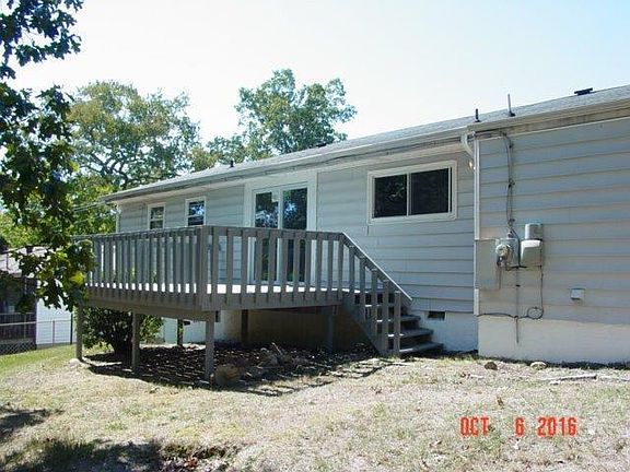 4th image of 1239 Cranbrook Dr