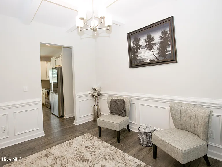 88 Kensington Dr — Photo 10