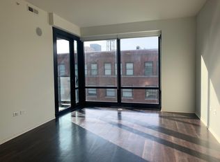 950 W Washington Blvd, Chicago, IL 60607