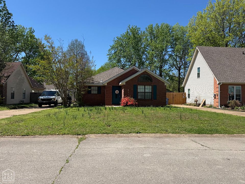 1st image of 4703 Victoria Watts Pl