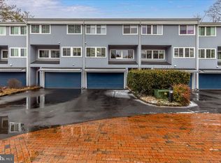 31 Richard Ct, Princeton, NJ 08540