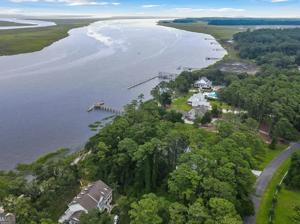 99 Riverpoint Ln, Townsend, GA 31331