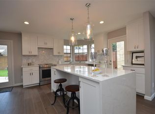 1011 Oyster Bay Dr, Sugar Land, TX 77478